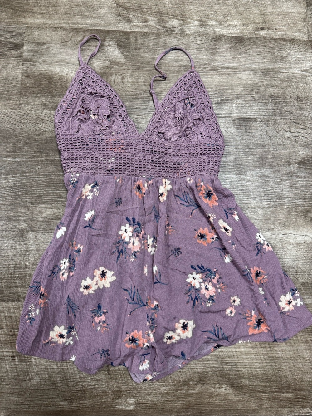 Illa Illa Floral Purple Romper Size Small